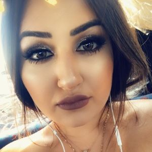 Meet your Posher, Diana